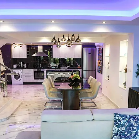 Melania Luxury With Private Heated Pool فيلة *