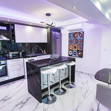 Melania Luxury With Private Heated Pool *