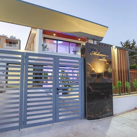 Melania Luxury With Private Heated Pool *