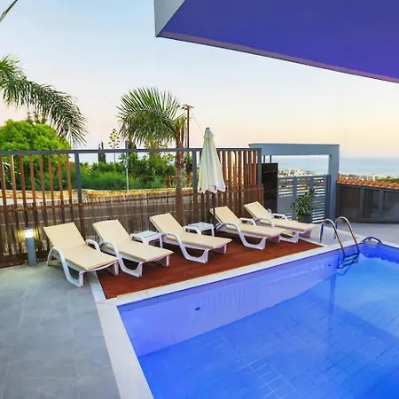 Melania Luxury With Private Heated Pool Vilă Klorakas