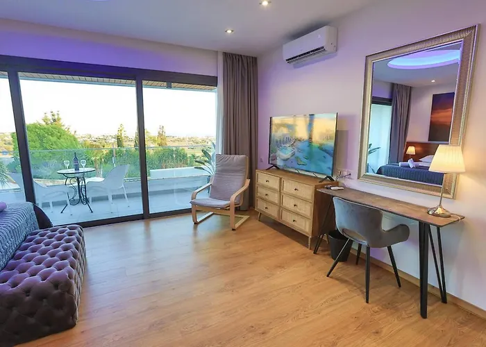 Melania Luxury With Private Heated Pool Vila *