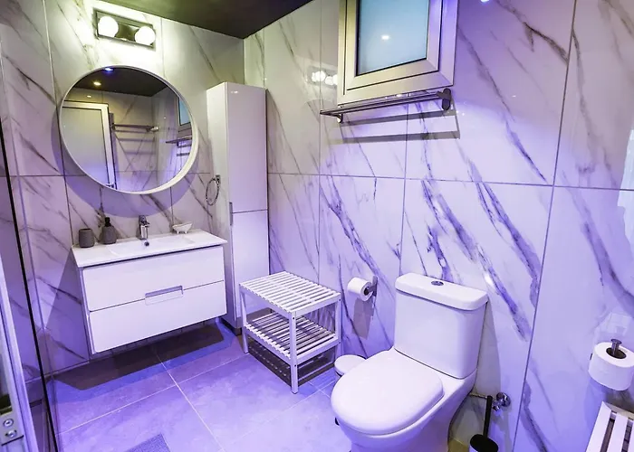 Melania Luxury With Private Heated Pool Klorakas