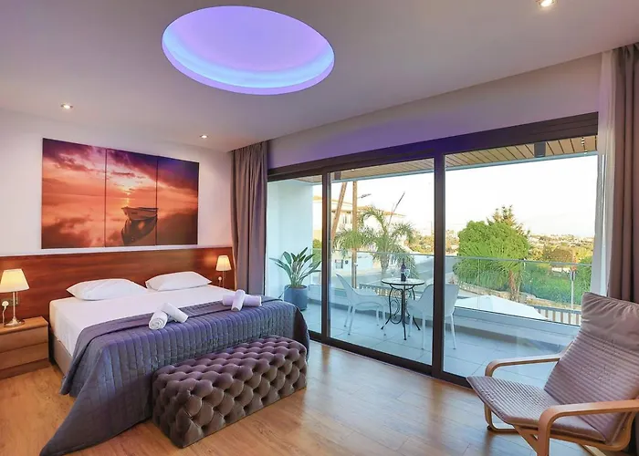 Villa Melania Luxury With Private Heated Pool