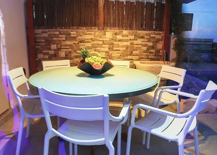 Melania Luxury With Private Heated Pool